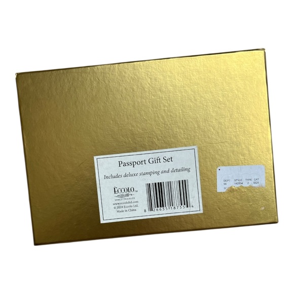 Eccolo Black & White Passport Covers Set of Two, Giftable, NWT - Picture 2 of 6